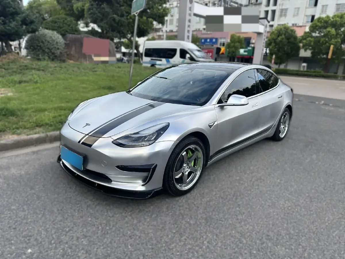 2020 Tesla Model 3 BEV 52KWH
