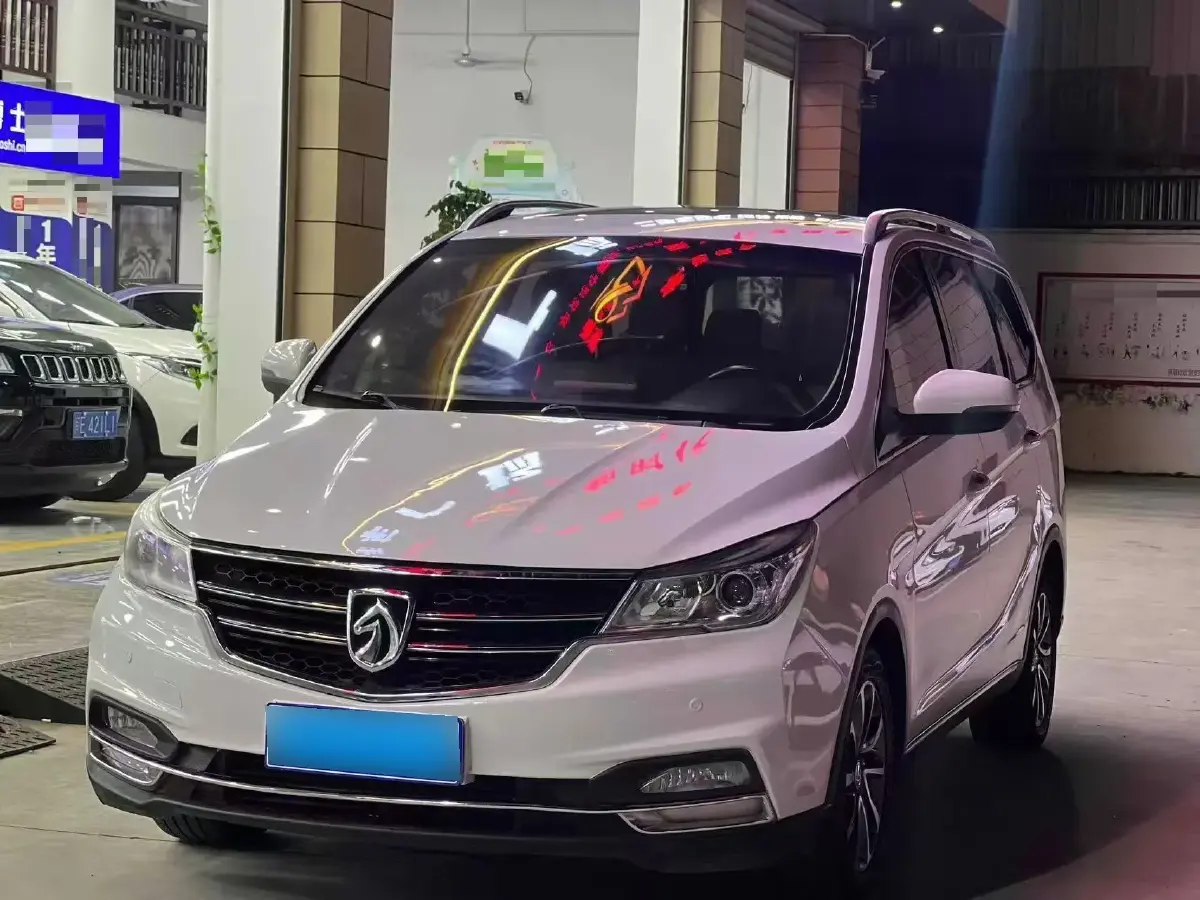 2017 BaoJun 730 1.5T 150HP L4 6DCT