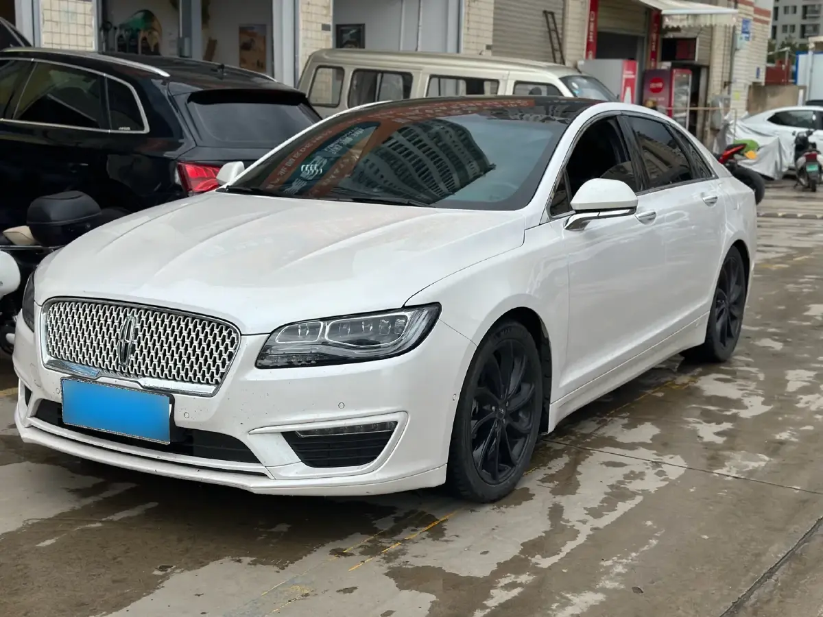 2020 Lincoln MKZ 2.0T 234HP L4 6AT 2020 Lincoln MKZ 2.0T 234HP L4 6AT