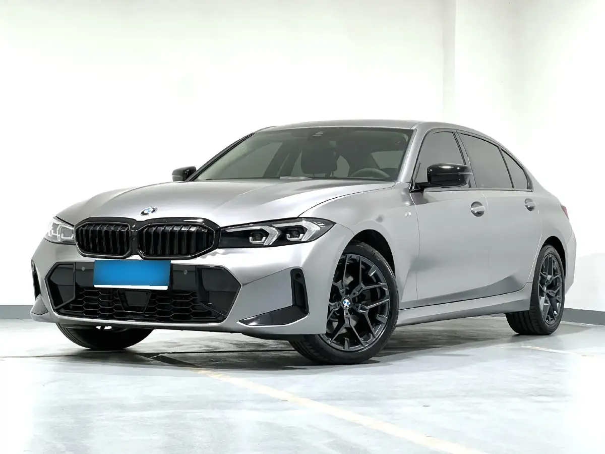 2025 BMW 3 Series 2.0T 245HP L4 8AT