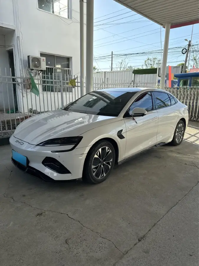 2023 BYD Seal BEV 61.4KWH