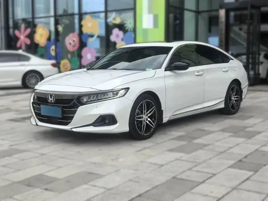 2022 Honda Accord 1.5T 194HP L4 CVT
