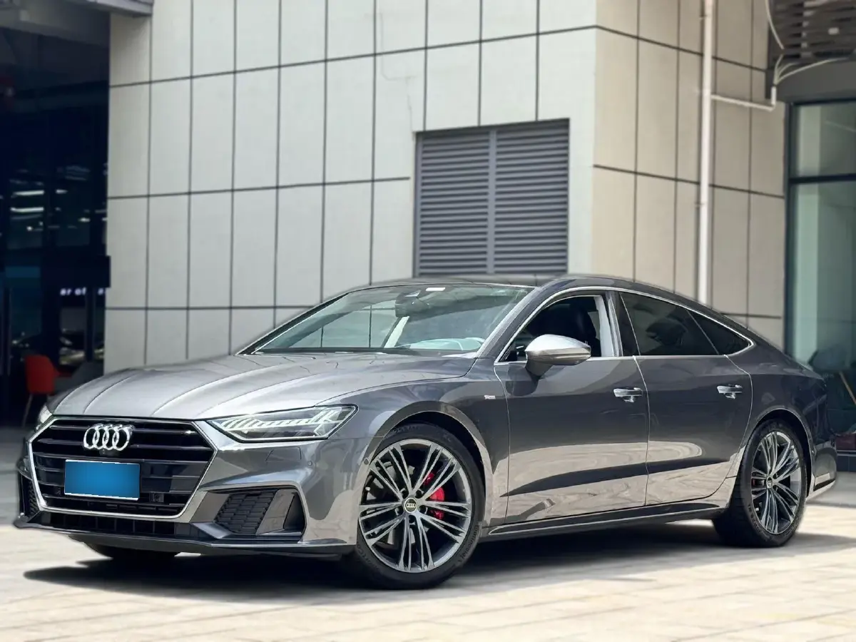 2023 Audi A7 2.0T 265HP L4 7DCT