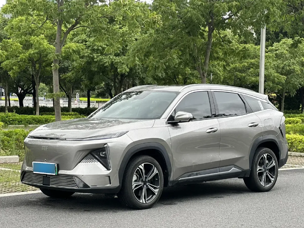 2023 Geely Galaxy L7 1.5T 163HP L4 3DHT PHEV 18.7KWH