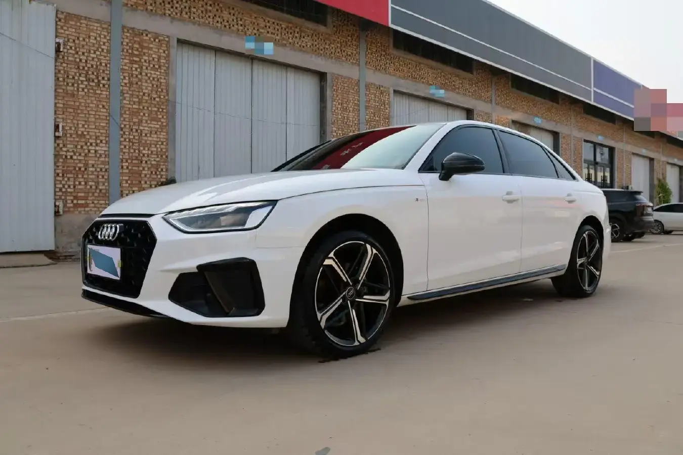 2025 Audi A4L 2.0T 190HP L4 7DCT