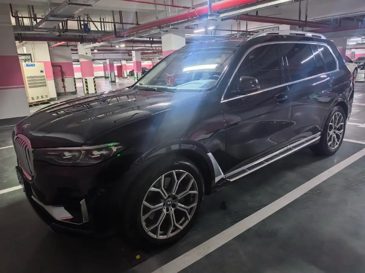 2022 BMW X7 3.0T 340HP L6 8AT