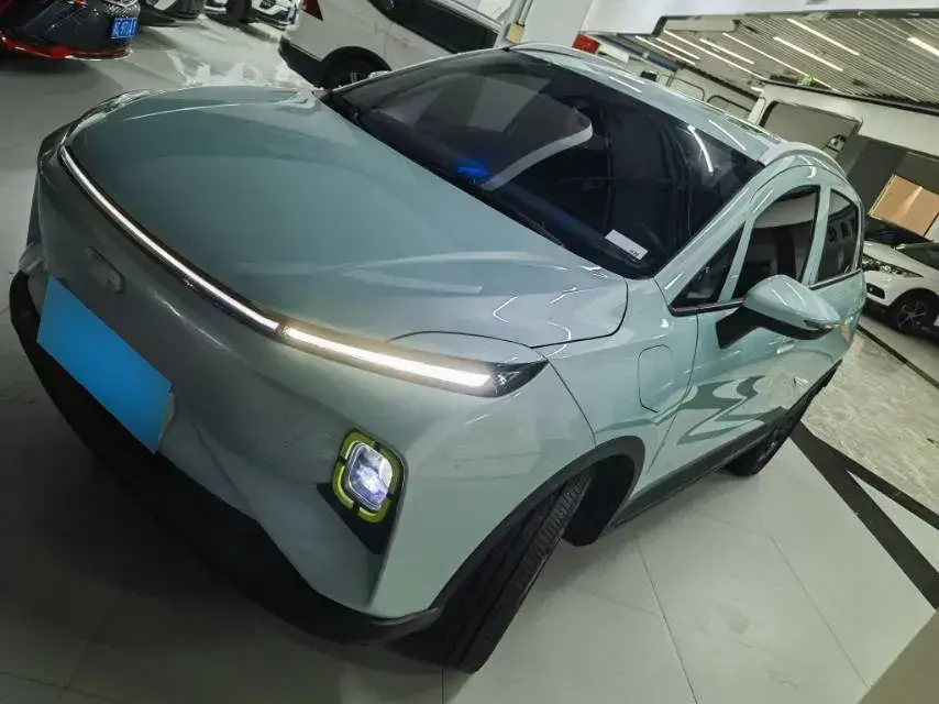 2023 Geometry E BEV 39.4KWH