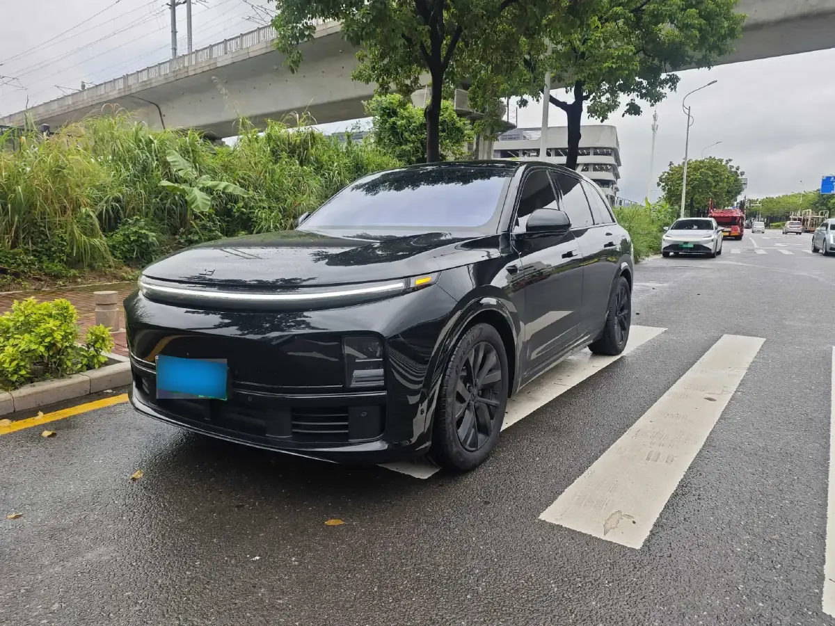 2023 Li L7 Range Extended 154HP REEV 40.9KWH