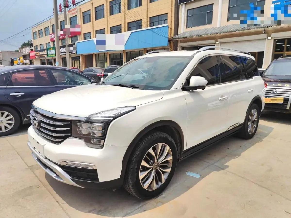 2017 GAC Trumpchi GS8 2.0T 201HP L4 6AT