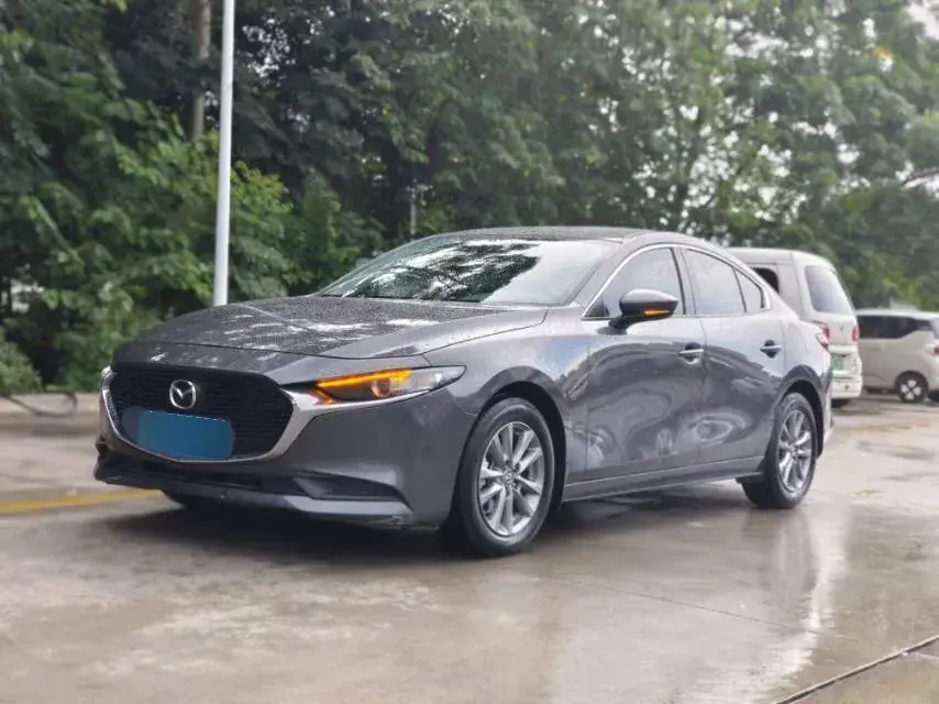 2021 Mazda 3 Axela 2.0L 158HP L4 6AT