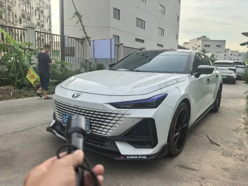 2023 ChangAn UNI-V 1.5T 188HP L4 7DCT