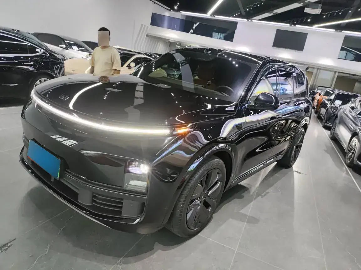 2022 Li L9 Range Extended 154HP REEV 42.6KWH