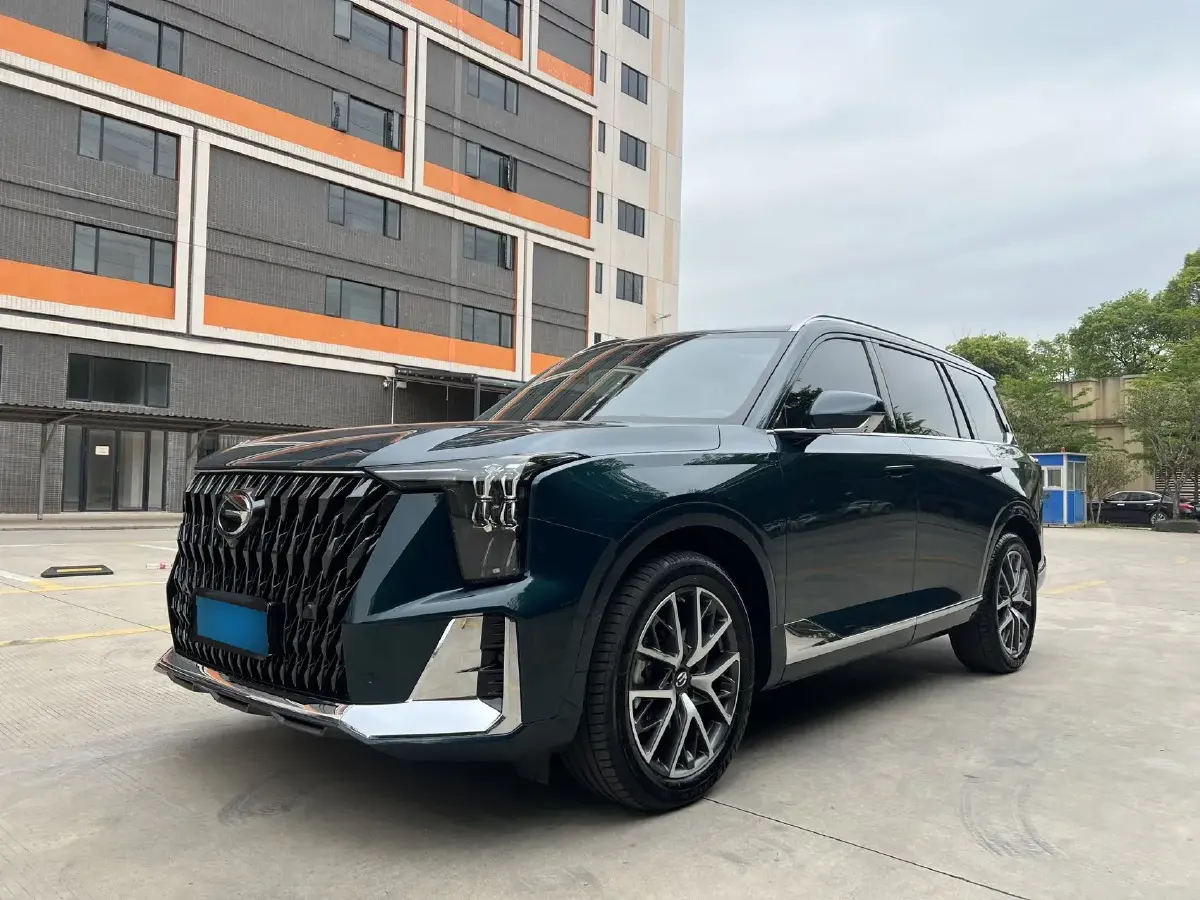 2022 GAC Trumpchi GS8 2.0T 190HP L4 E-CVT Hybrid