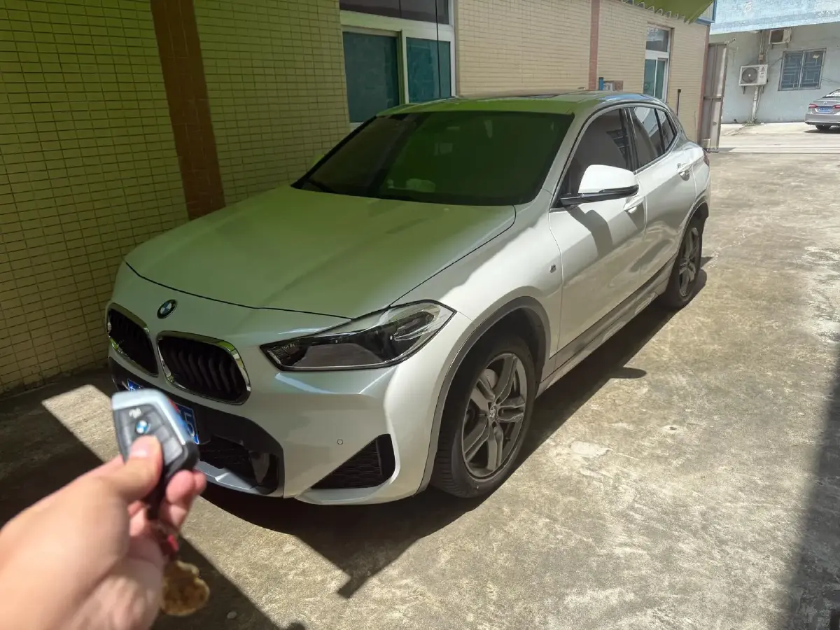 2021 BMW X2 2.0T 192HP L4 7DCT