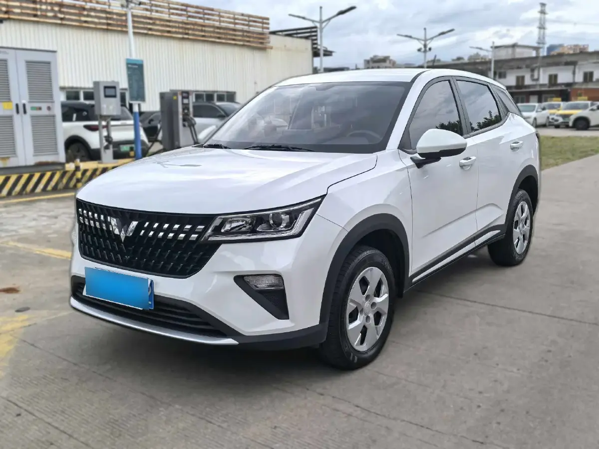 2023 WuLing XingChi 1.5L 99HP L4 CVT