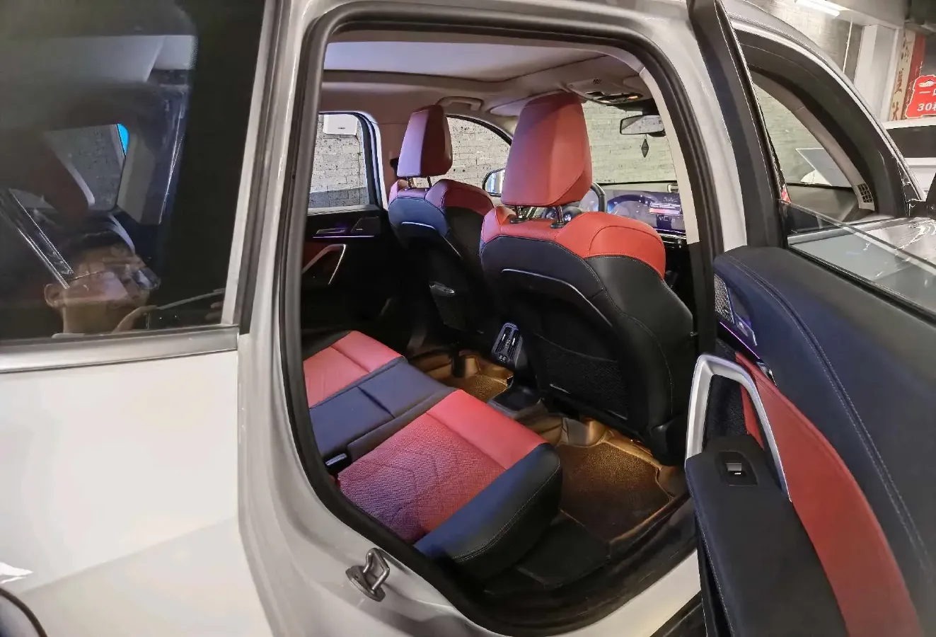 2023 BMW X1 2.0T 204HP L4 7DCT,autocango,china used car exporter,china ev exporter,chinese used car exporter,chinese used ev exporter