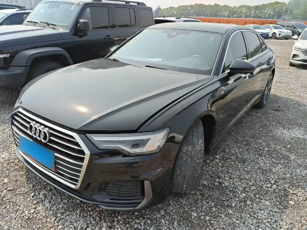 2020 Audi A6L 2.0T 190HP L4 7DCT