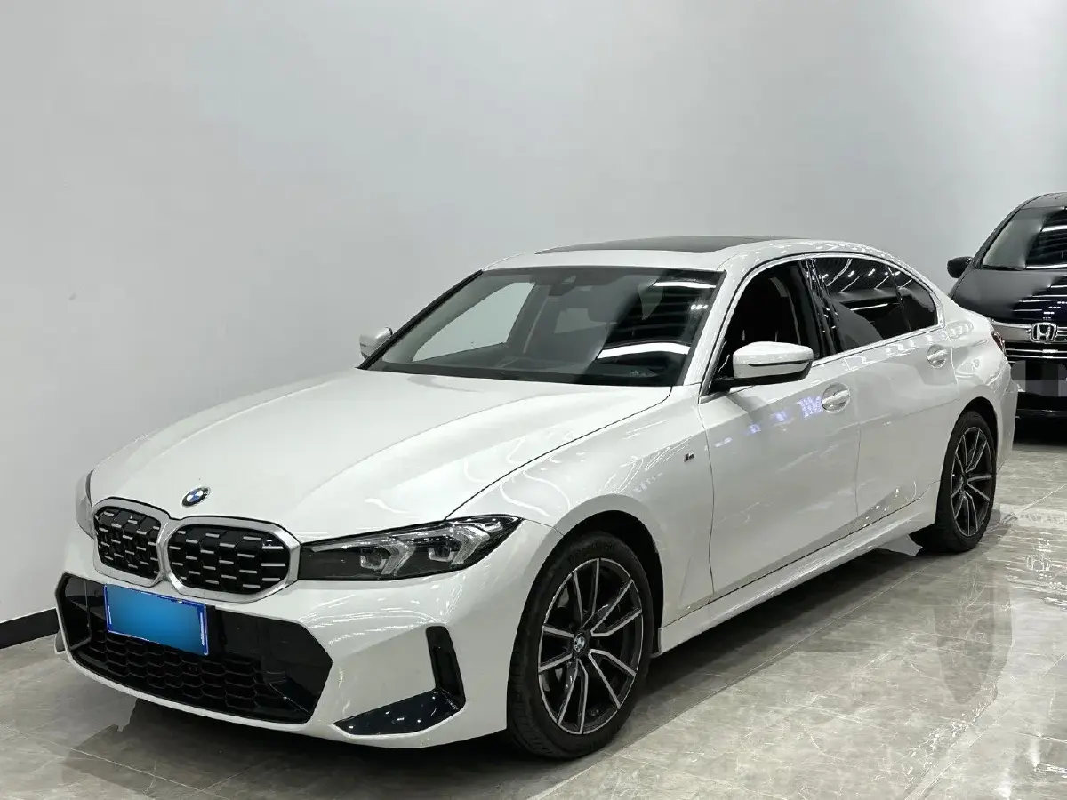 2023 BMW 3 Series 2.0T 184HP L4 8AT