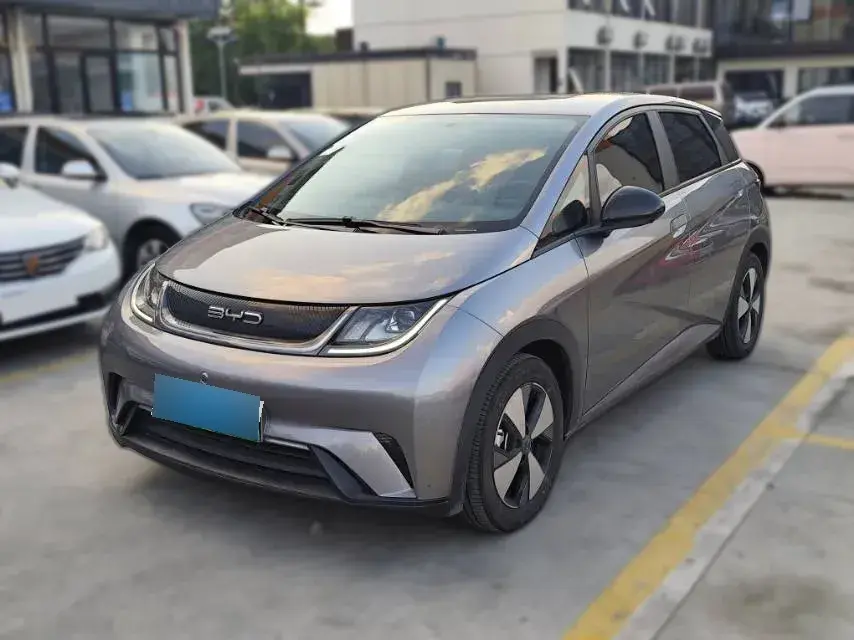 2023 BYD Dolphin BEV 44.928KWH
