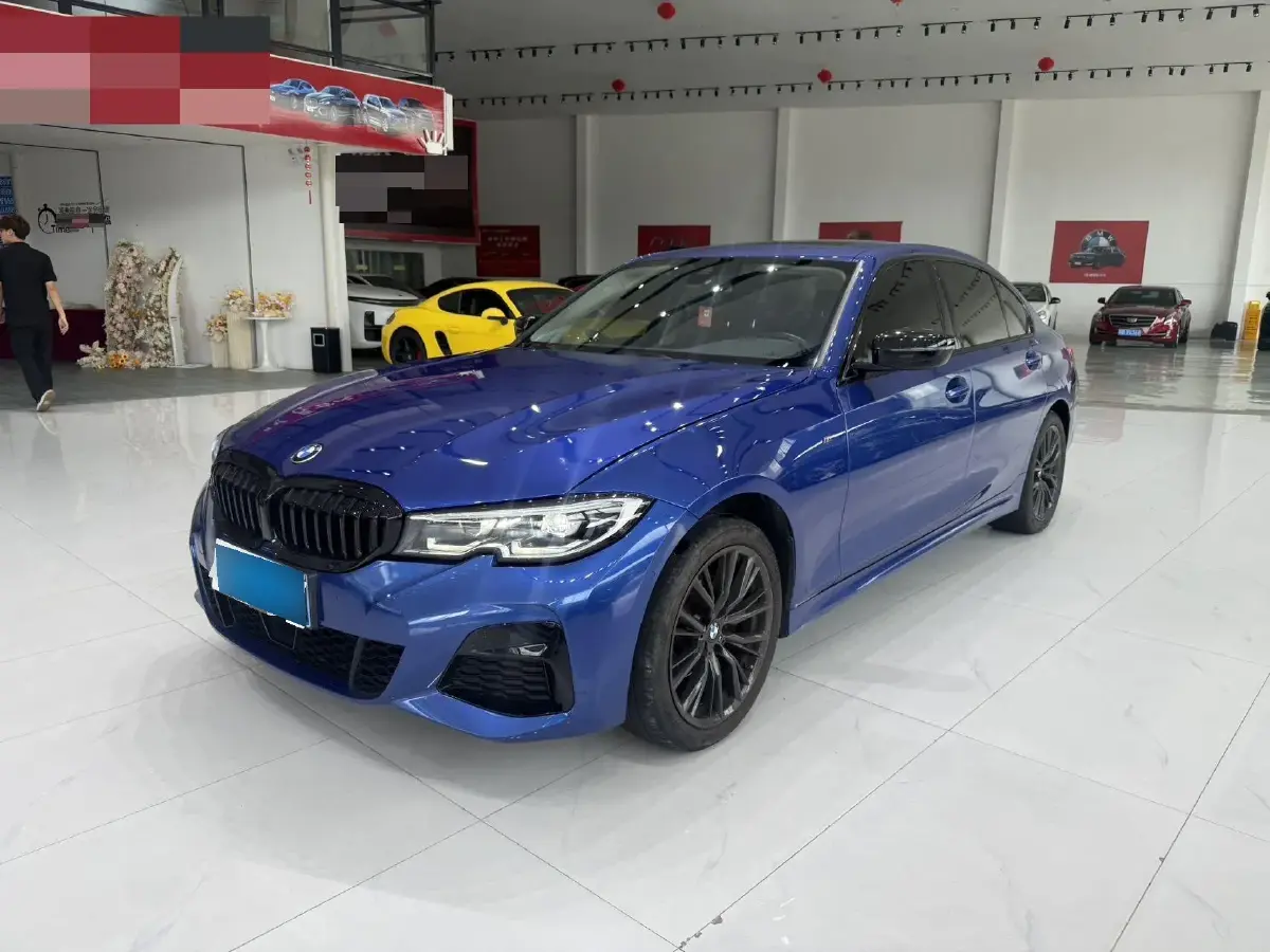2022 BMW 3 Series 2.0T 184HP L4 8AT