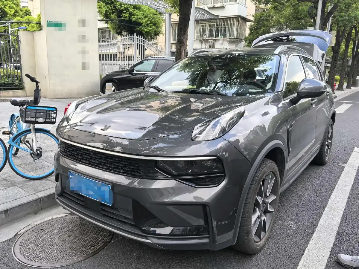2023 LYNK&CO 01 2.0T 254HP L4 8AT