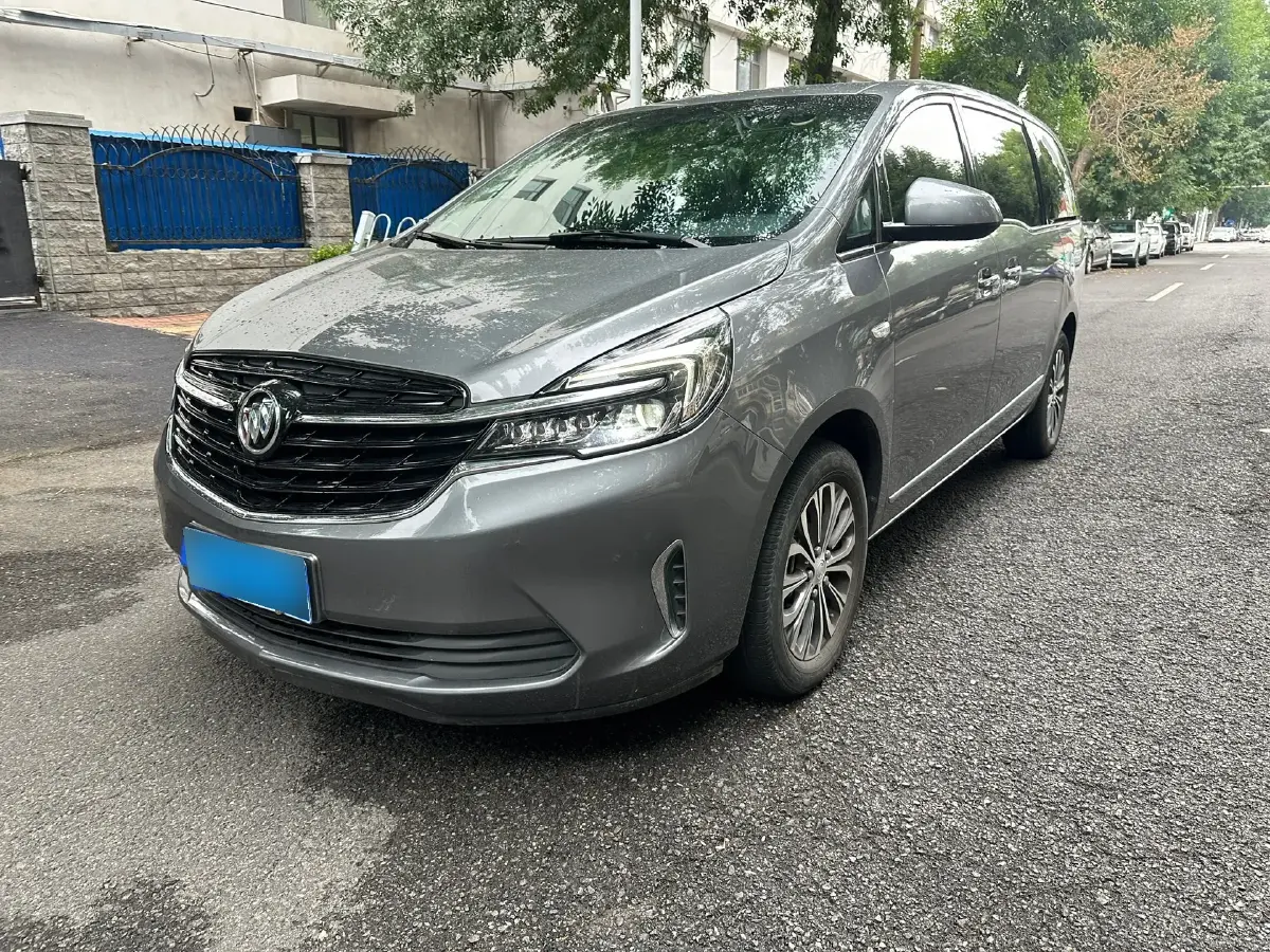 2022 Buick GL8 2.0T 237HP L4 9AT