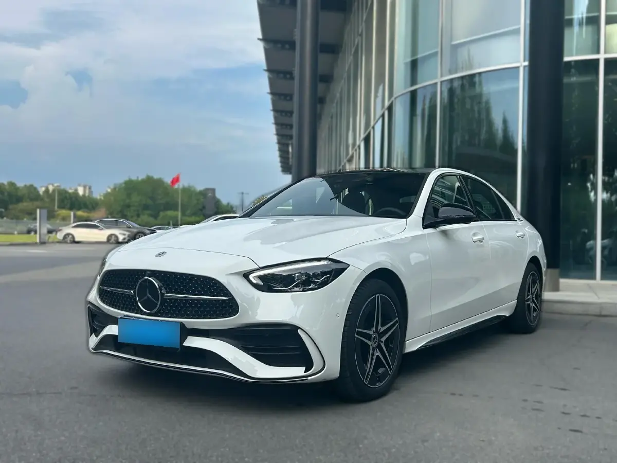 2025 Mercedes-Benz C Class 1.5T 204HP L4 9AT