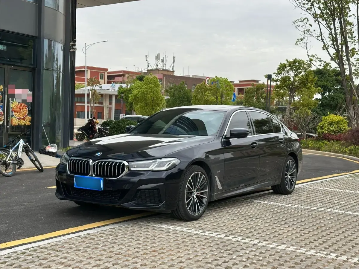 2021 BMW 5 Series 2.0T 252HP L4 8AT