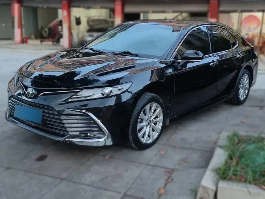 2019 Toyota Camry 2.0L 178HP L4 CVT