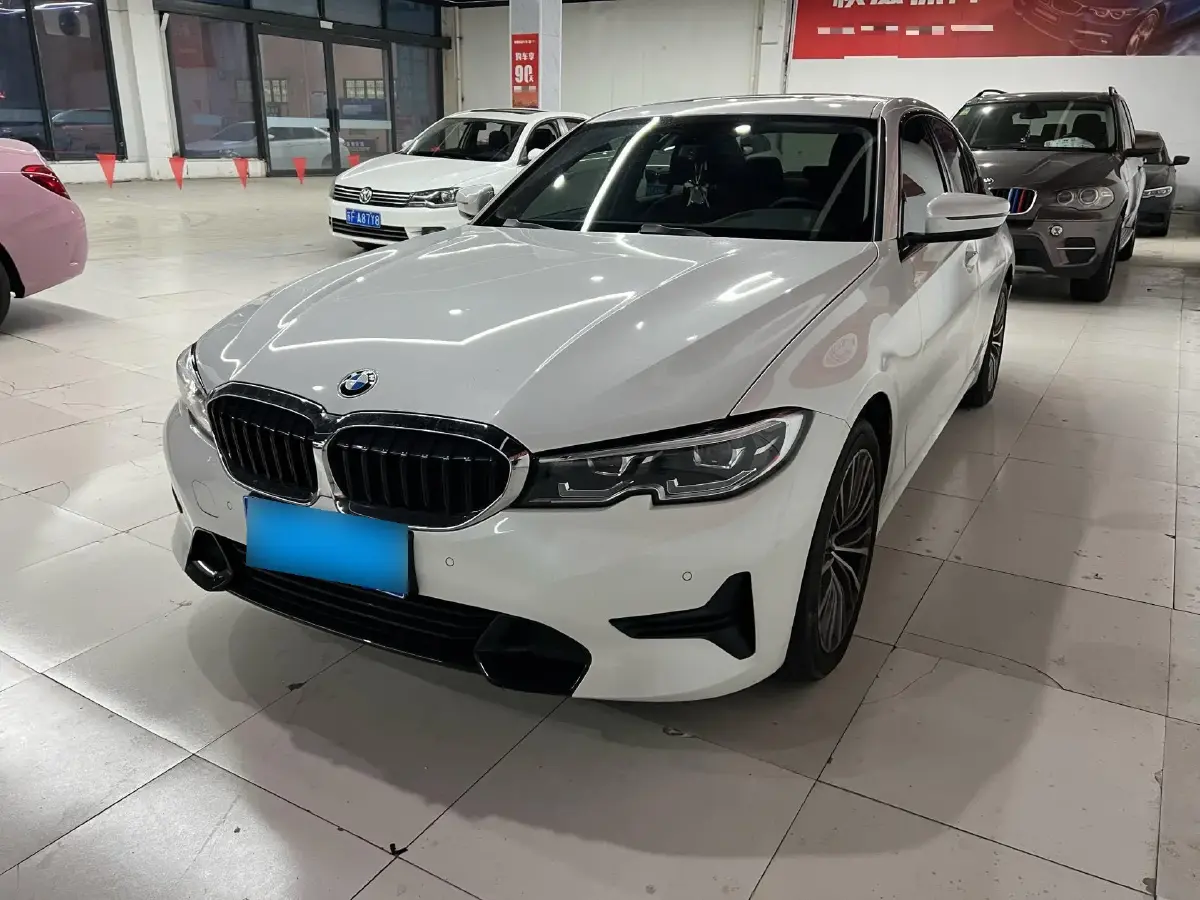 2021 BMW 3 Series 2.0T 156HP L4 8AT