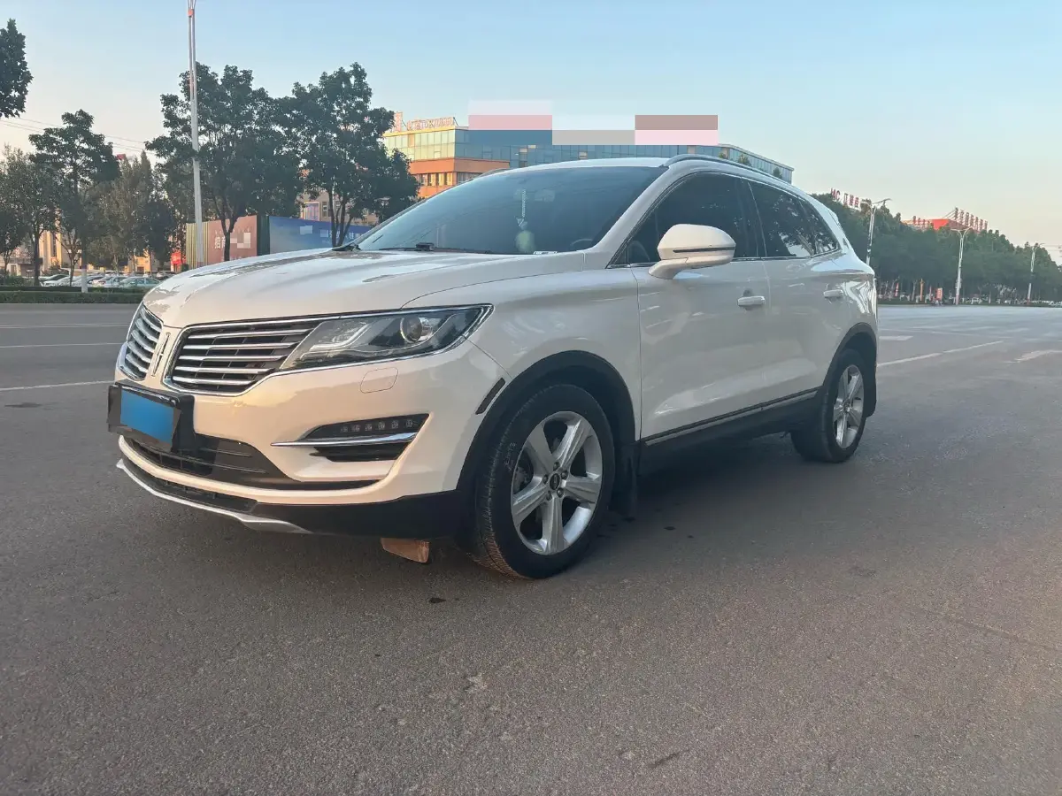 2017 Lincoln MKC 2.0T 203HP L4 6AT