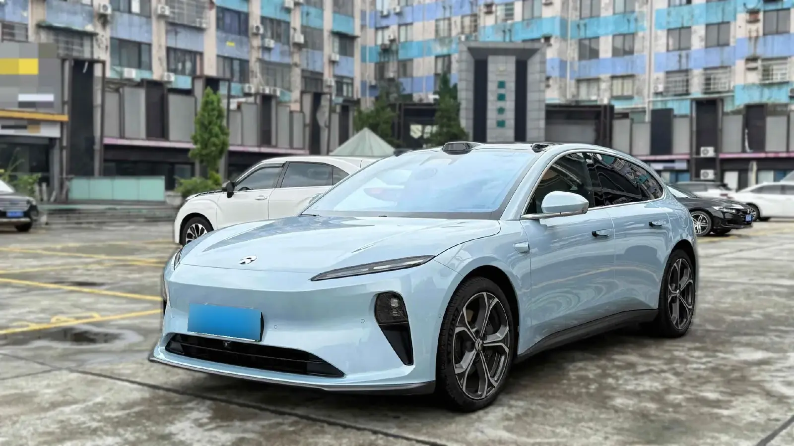 2024 NIO ET5T BEV 75KWH