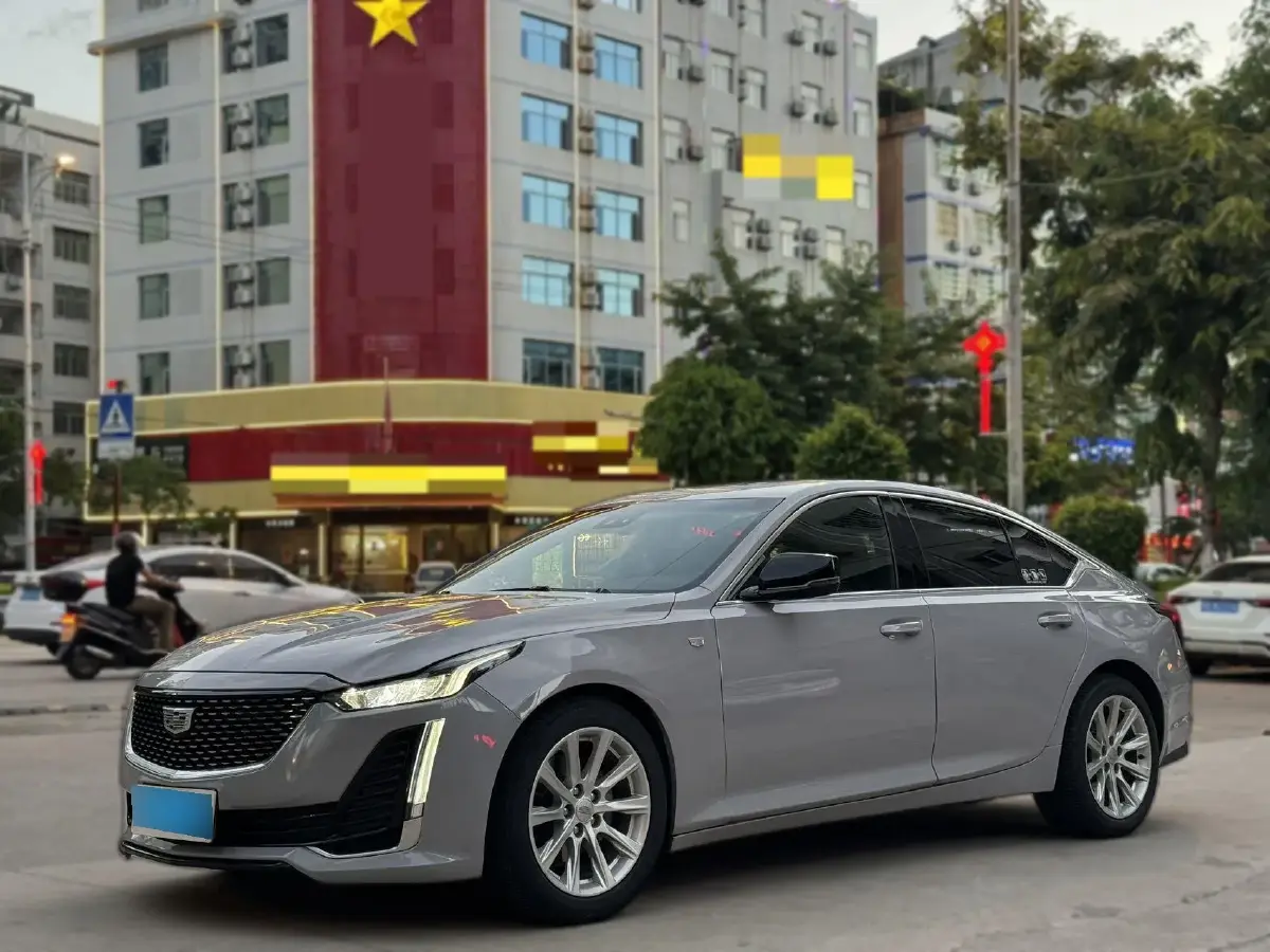 2021 Cadillac CT5 2.0T 237HP L4 10AT