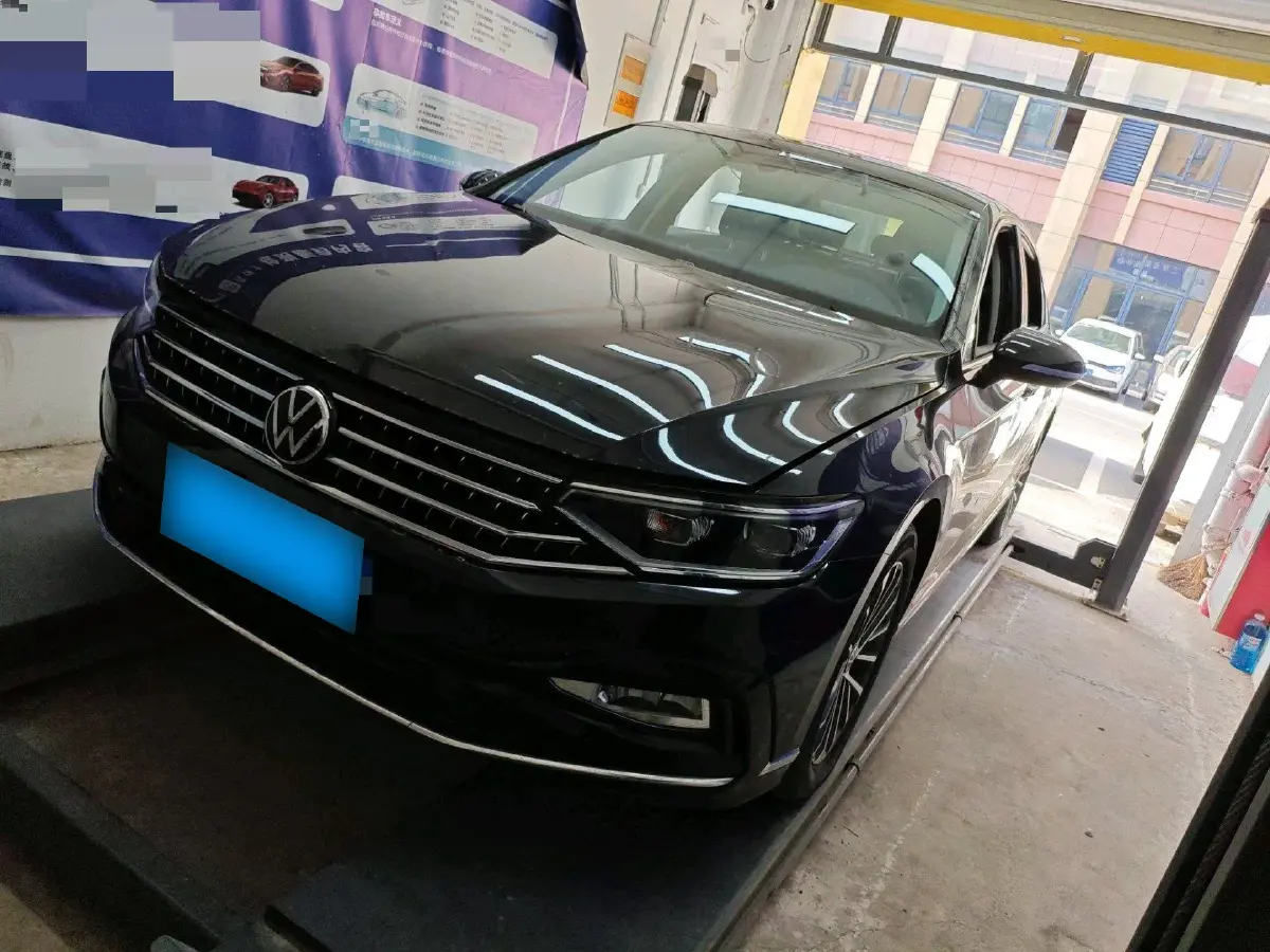 2023 Volkswagen Magotan 2.0T 186HP L4 7DCT