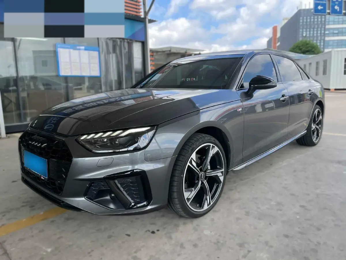 2024 Audi A4L 2.0T 190HP L4 7DCT