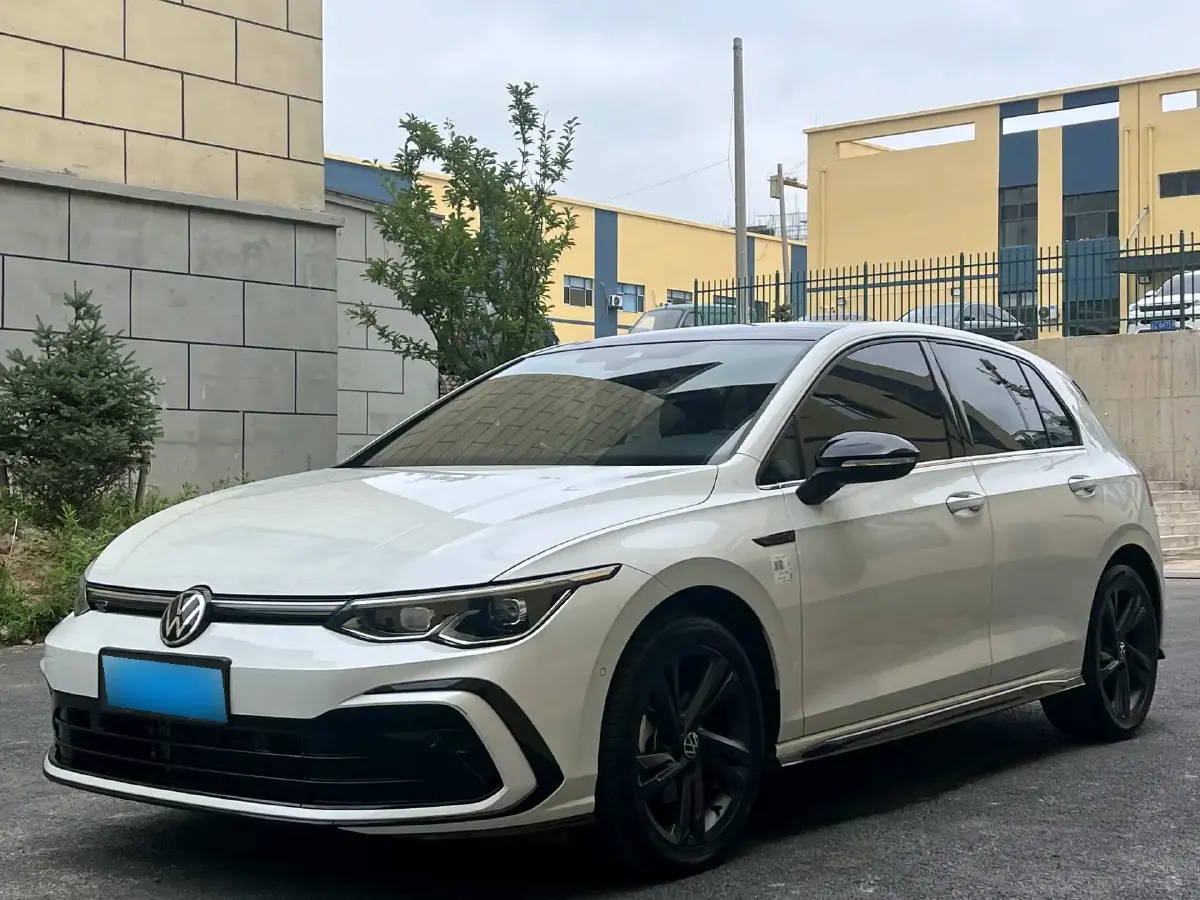 2021 Volkswagen Golf 1.4T 150HP L4 7DCT