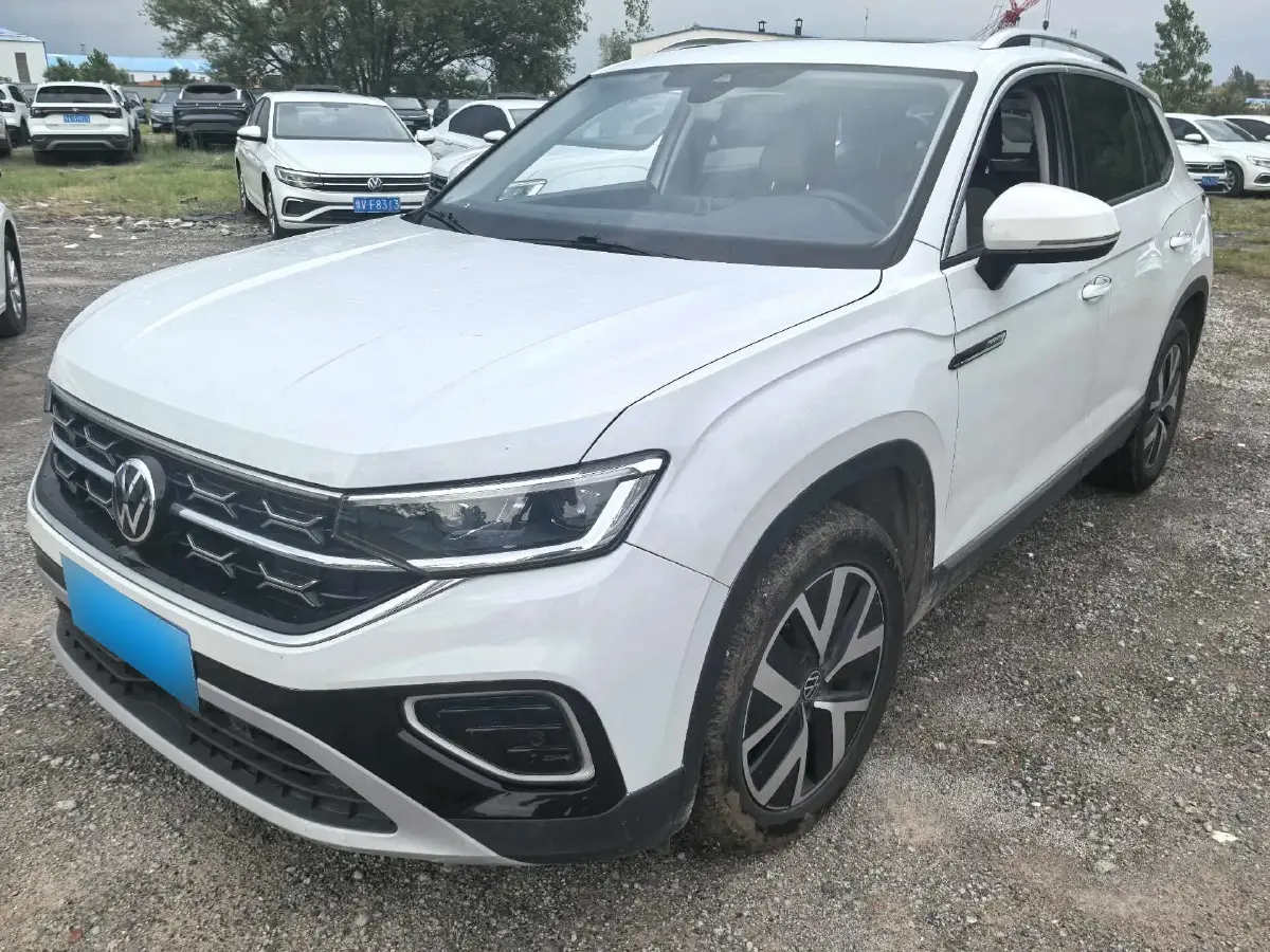 2023 Volkswagen Tayron 1.5T 160HP L4 7DCT