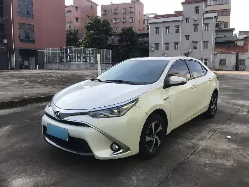 2017 Toyota Levin 1.8L 99HP L4 E-CVT Hybrid