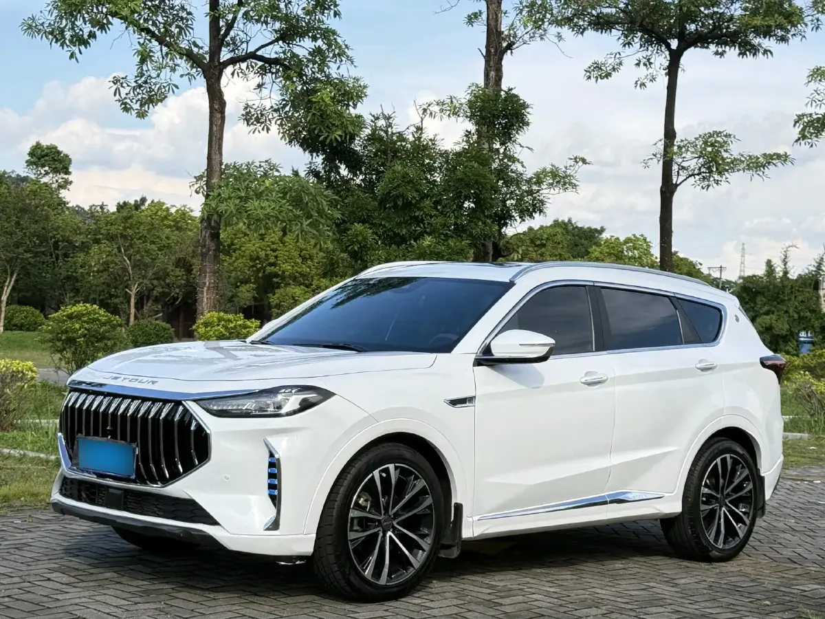 2023 Jetour X70 Plus 1.6T 197HP L4 7DCT
