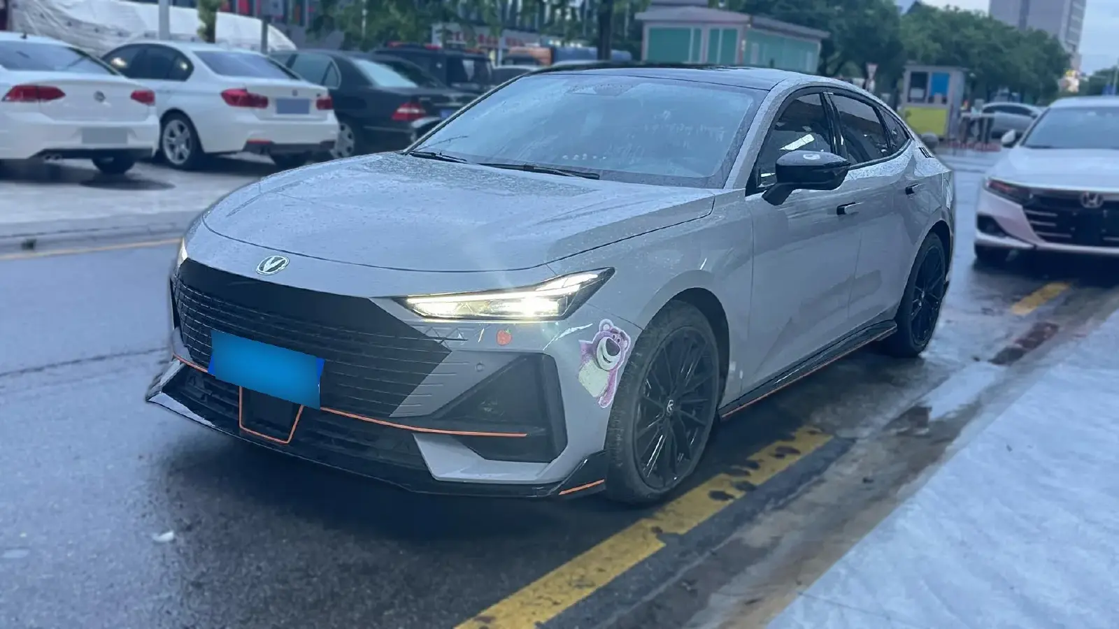 2023 ChangAn UNI-V 1.5T 188HP L4 7DCT