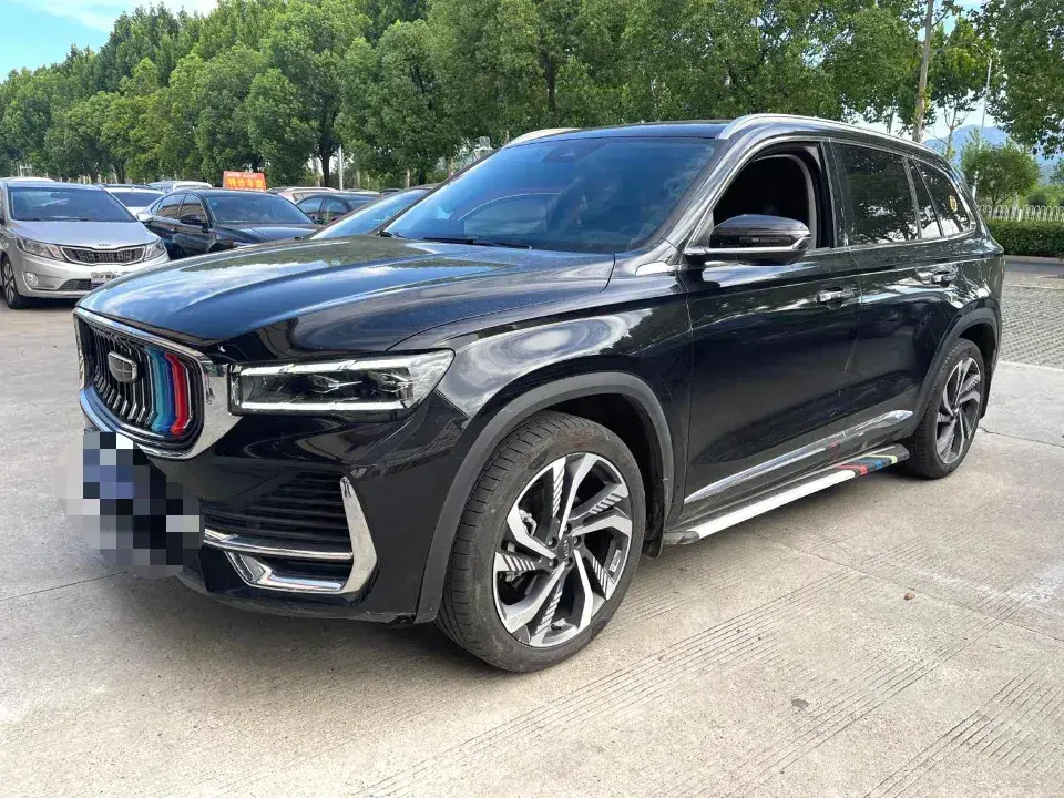 2023 Geely Monjaro 2.0T 238HP L4 8AT