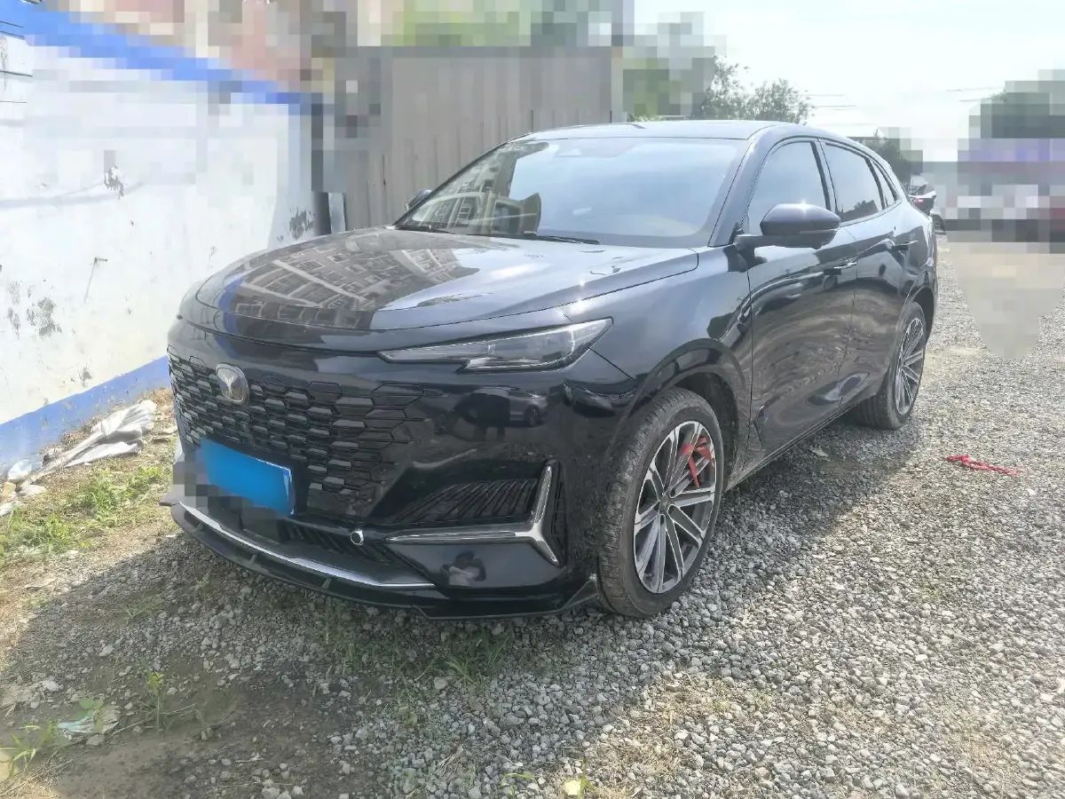 2021 ChangAn UNI-K 2.0T 233HP L4 8AT
