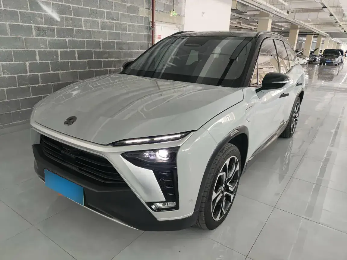 2020 NIO ES8 BEV 70KWH