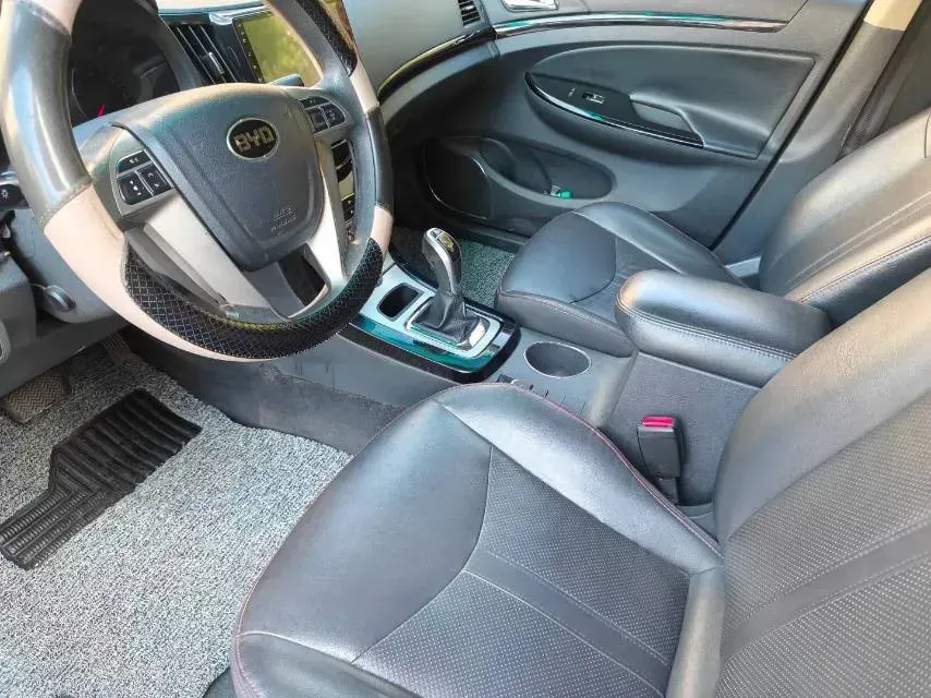 2018 BYD e5 BEV 60.48KWH,autocango,china used car exporter,china ev exporter,chinese used car exporter,chinese used ev exporter