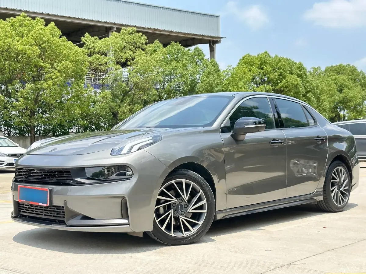 2022 LYNK&CO 03 2.0T 190HP L4 7DCT