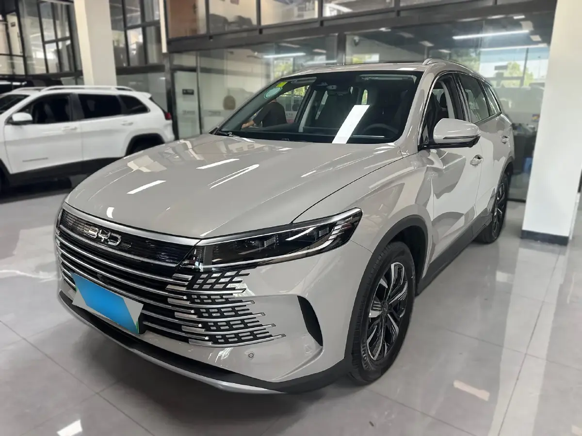 2025 BYD Sea Lion 05 DM-i 1.5L 101HP L4 E-CVT PHEV 18.3KWH