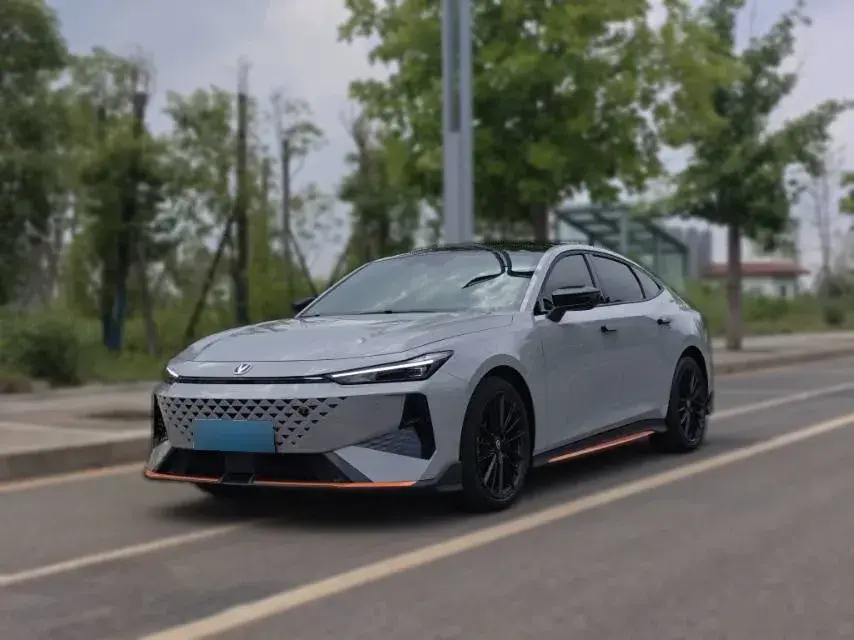 2024 ChangAn UNI-V 1.5T 188HP L4 7DCT