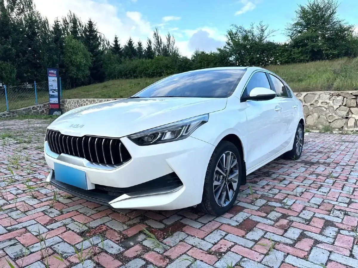 2021 Kia K3 1.5L 115HP L4 CVT