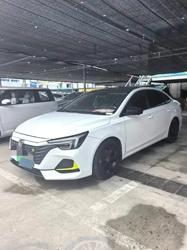 2021 Roewe i6 MAX 1.5T 169HP L4 AMT PHEV