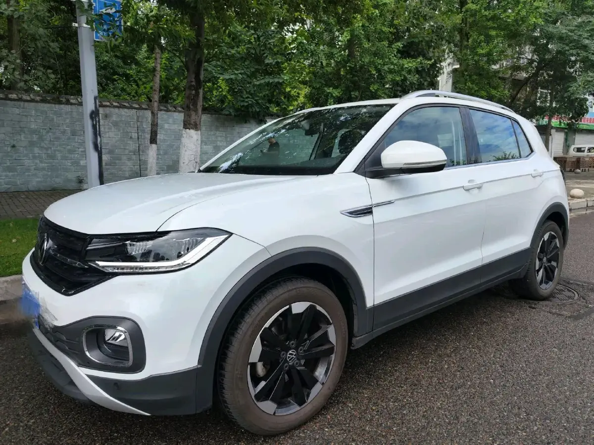 2021 Volkswagen Tacqua 1.5L 113HP L4 6AT